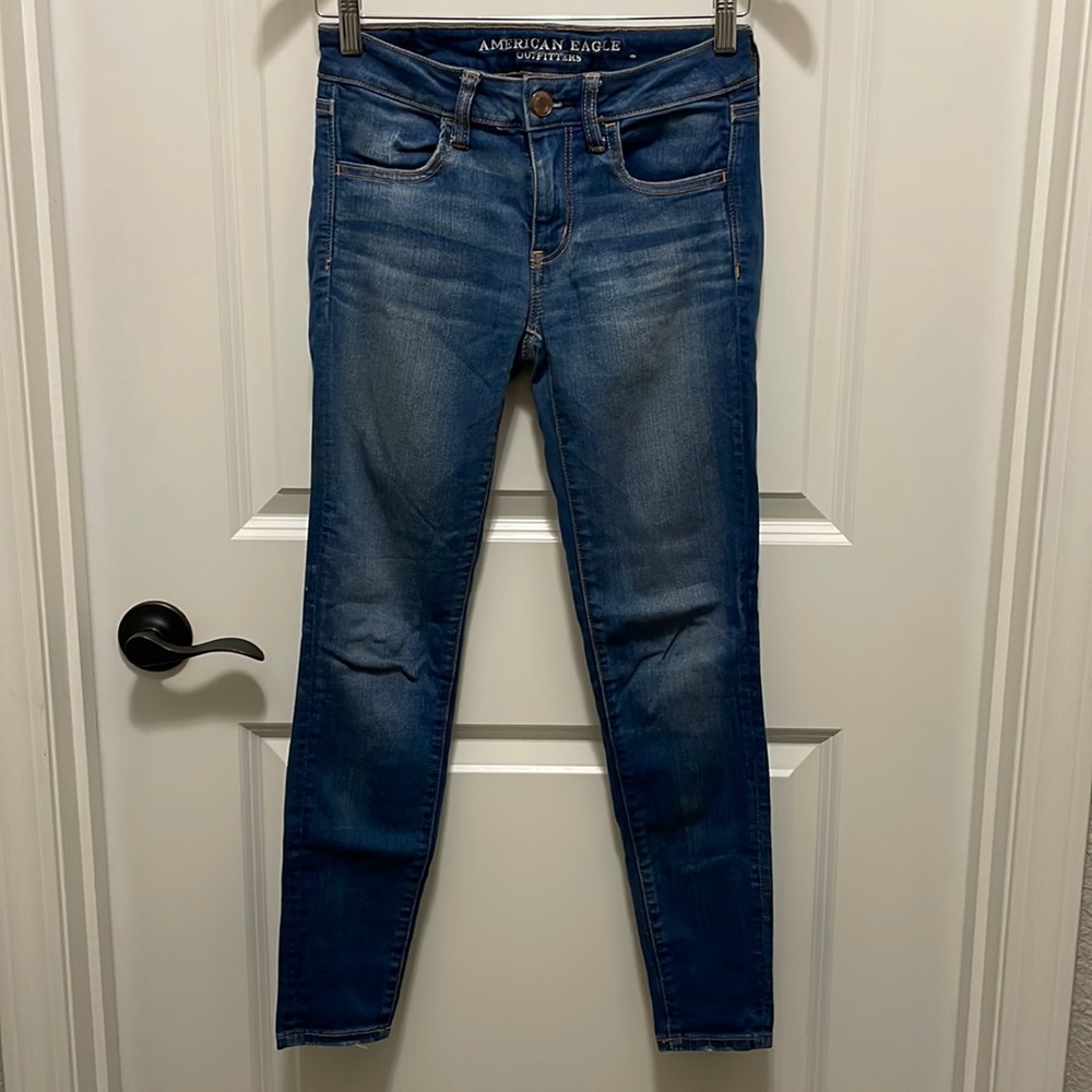American Eagle women’s Super Stretch X  jeggings size  2 short
